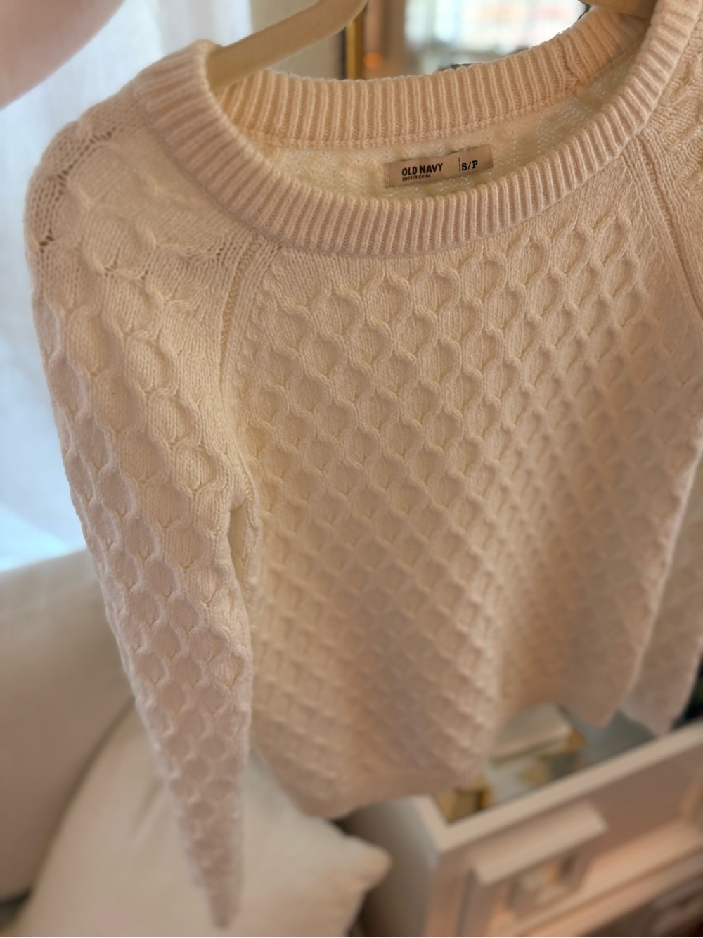 Old Navy Cream Cable Stitch Crewneck Sweater - Picture 5 of 6